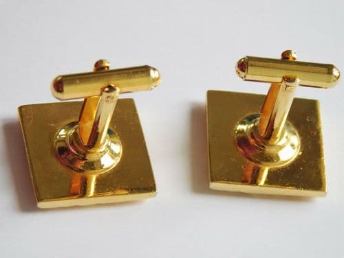 Goldtone cufflinks with initial letter E square with sparkly pattern pw